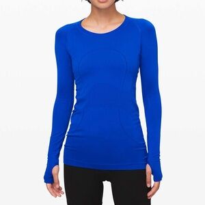 Lululemon Swiftly Tech Long Sleeve Crew in Cerulean Blue